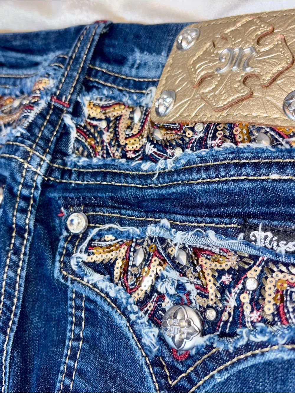 Miss Me “Signature Skinny”Heavy Embellished Sequins Embroidery Vintage Y2K